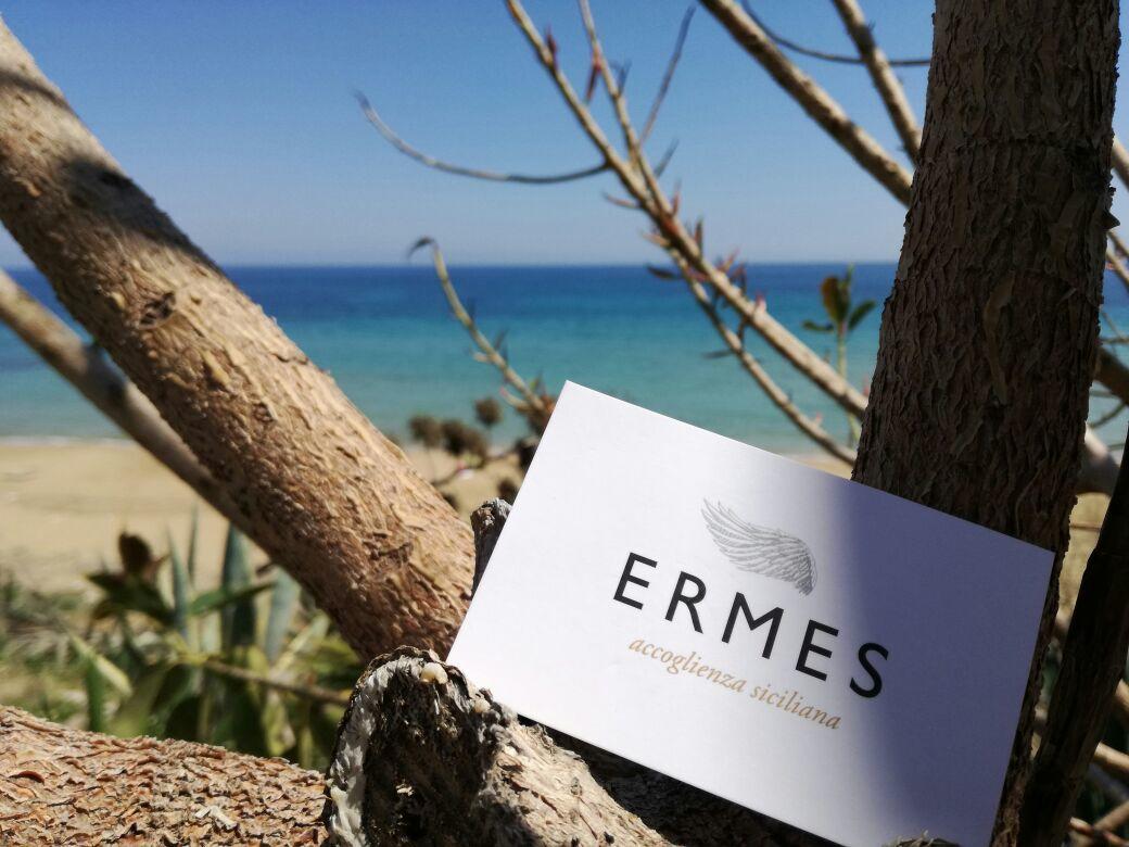 アヴォラ Ermes Bed & Breakfast エクステリア 写真