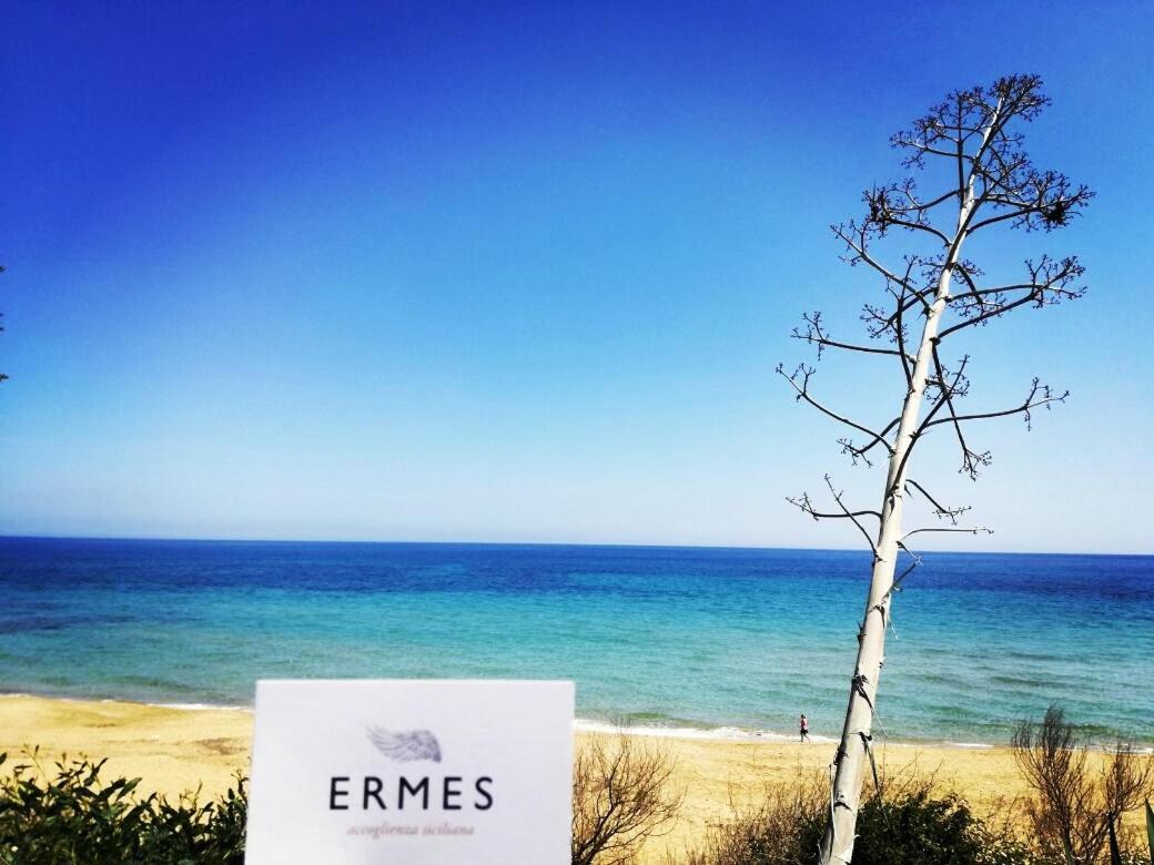 アヴォラ Ermes Bed & Breakfast エクステリア 写真